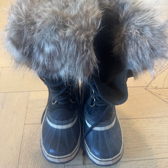 Sorel Joan of Arctic Boots - Picture 2 of 5